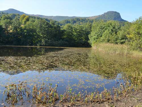 Foto Gutaiul oglindit in Taul Morarenilor (c) Petru Goja 